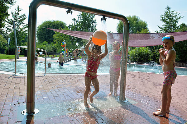 Bild:Kinderdusche