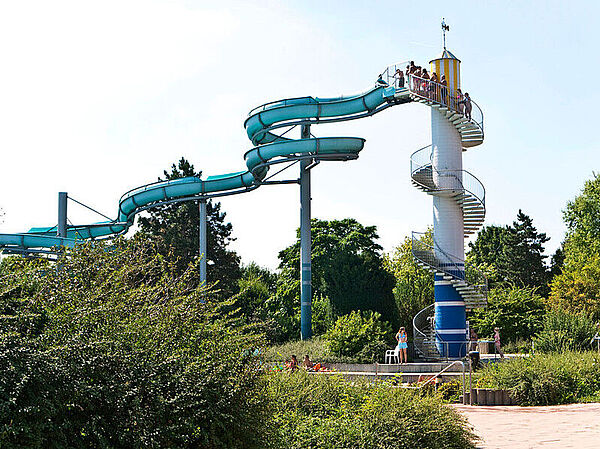 Bild:Rutsche Badepark Ellental