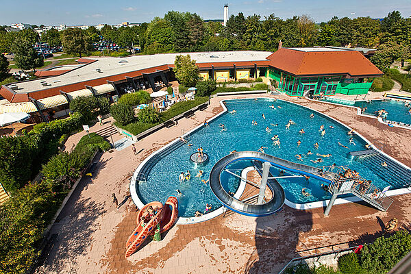 Bild:Nichtschwimmerbecken Gesamtansicht